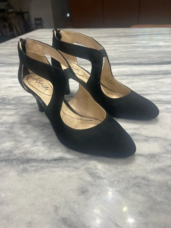 LifeStride Black Giovanna 2 Pump Women’s size 8 - Picture 1 of 8